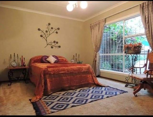 5 BEDROOM HOUSE FOR SALE IN LODEYKO